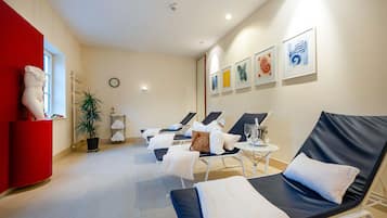 Sauna, steam room, massages