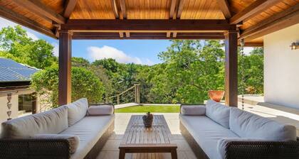 Kapiolani - As Seen On Hgtv 3 Bedroom Home by RedAwning