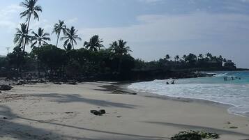 House, 3 Bedrooms | Beach