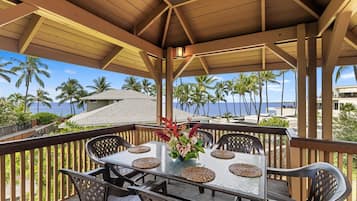 House, 3 Bedrooms | Outdoor dining