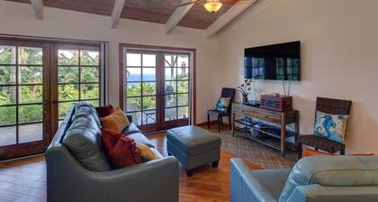 Hamakua Pukana La Hale 3 Bedroom Home by RedAwning