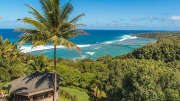 House, 3 Bedrooms | Exterior