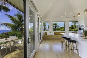 Casa, 1 quarto | Cozinha privada | Geladeira, fogão, cafeteira/chaleira, torradeira