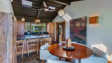 Rumah, 2 kamar tidur | Tempat makan