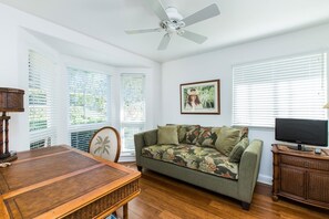 House, 2 Bedrooms | Living room | Smart TV, streaming services - S Of Kamalii 47 3 Bedroom Home by RedAwning (Princeville)