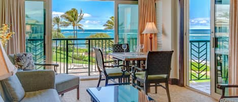 Condo, 2 Bedrooms | Interior