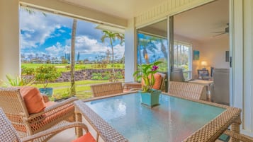 Apartamento, 2 habitaciones | Cocina privada | Frigorífico, horno, cafetera o tetera y tostadora