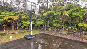 House, 1 Bedroom | Property grounds