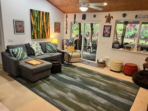 獨棟房屋, 1 間臥室 | 起居區 | 書籍