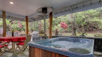 House, 1 Bedroom | Spa | Hot tub