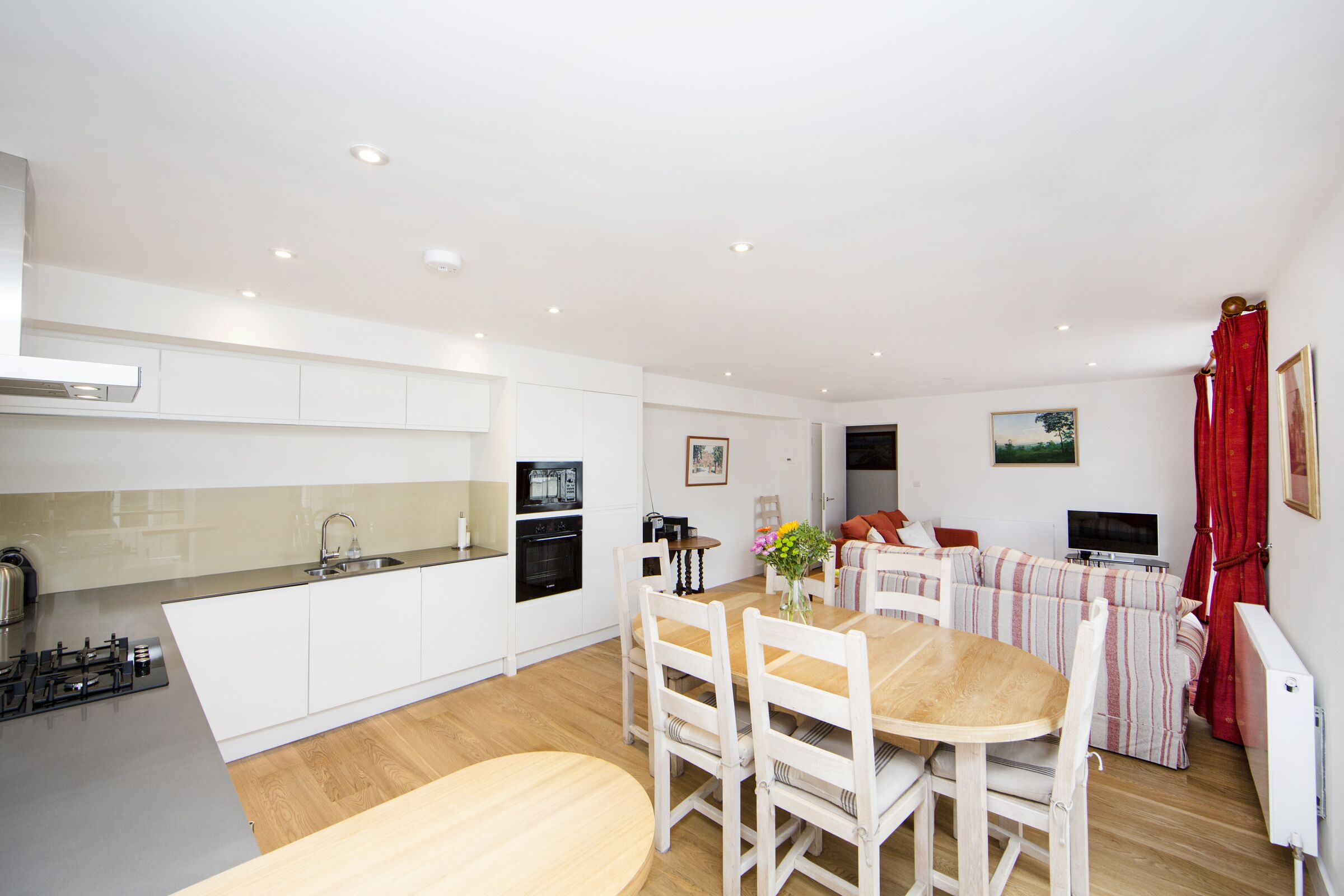 Apartment (1 Bedroom) | Private kitchen | Fridge, microwave, oven, dishwasher