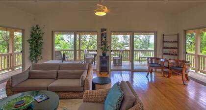 Maluhia Hale 3 Bedroom Home by RedAwning