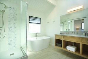 Maison, 3 chambres | Salle de bain