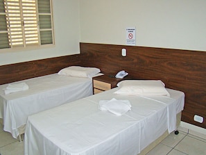 Twin Room, 2 Single Beds