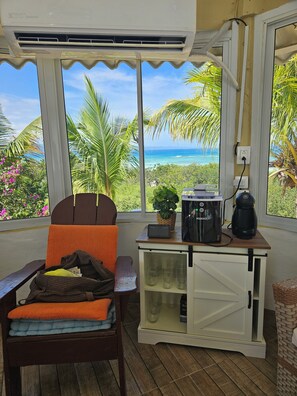 Interior - The best beachfront view (Punta Rusia)