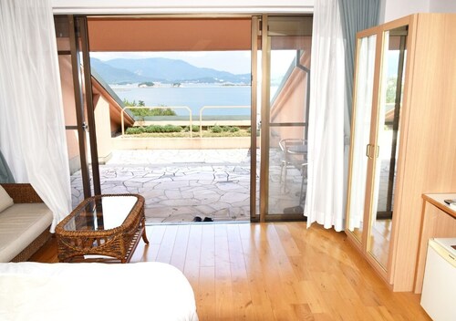 Stylish Cottagemins to Angel Road Western Room / Shozu-gun Kagawa