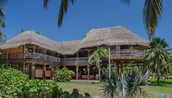 Fachada da propriedade