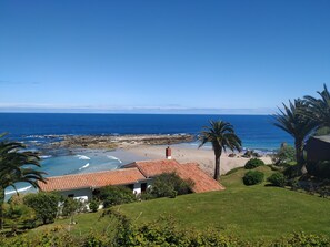 Beach nearby - MODERN APARTMENT IN PECHÓN (Pechón)