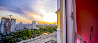 Appartement 1 pièce de 49 m². dans une nouvelle maison de 20 étages près de la station de métro "Poznyaki"