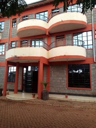 Makindu Diamond Hotel