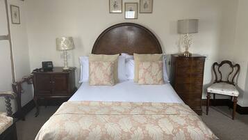Double Room | Premium bedding, individually decorated, individually furnished, desk
