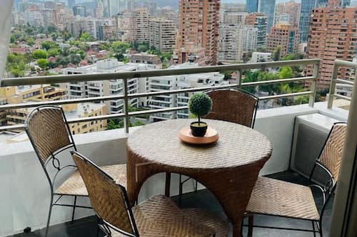 Apartment, 3 Schlafzimmer | Blick vom Balkon
