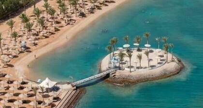 Hurgada Mirage Beach Chalet & Aqua Park