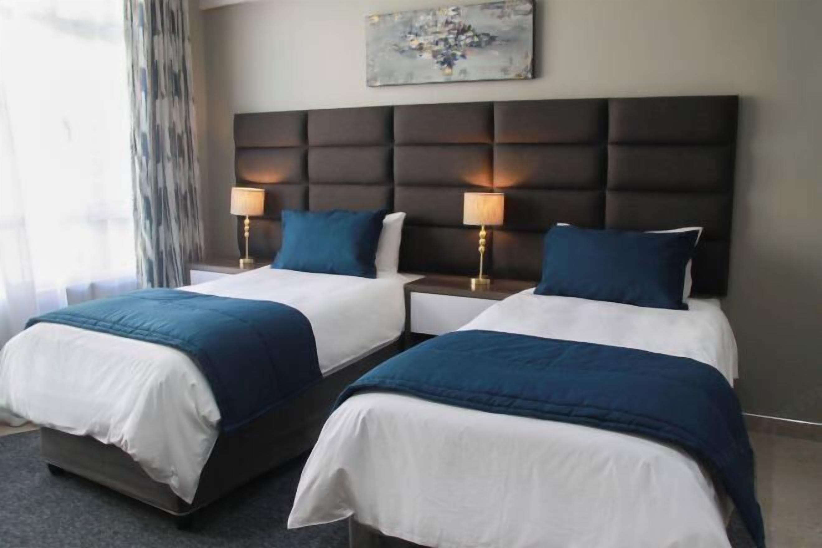 高級寢具、舒適加層、遮光布/窗簾、隔音