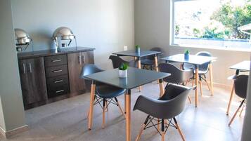 Breakfast, lunch, dinner served; local and international cuisine