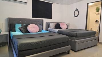 1 bedroom, in-room safe, iron/ironing board, free WiFi