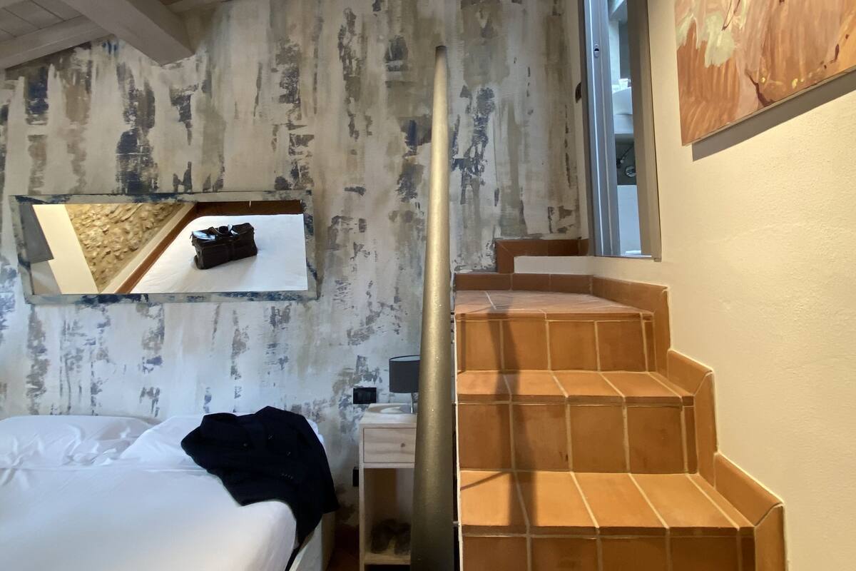 Suite estudio de diseñador | Insonorización, wifi gratis y ropa de cama