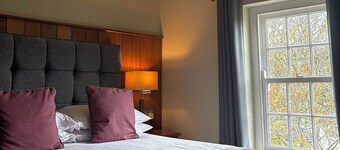 St David's Cross Hotel