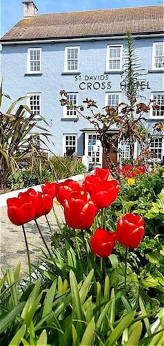 St David's Cross Hotel