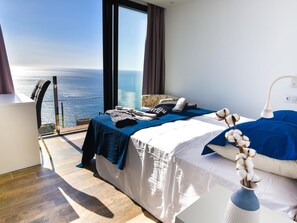 4 bedrooms, iron/ironing board, Internet, bed sheets - Magnificent 4 bedroom villa with stunning views (Salobreña)