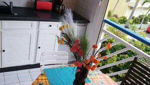 屋外ダイニングエリア