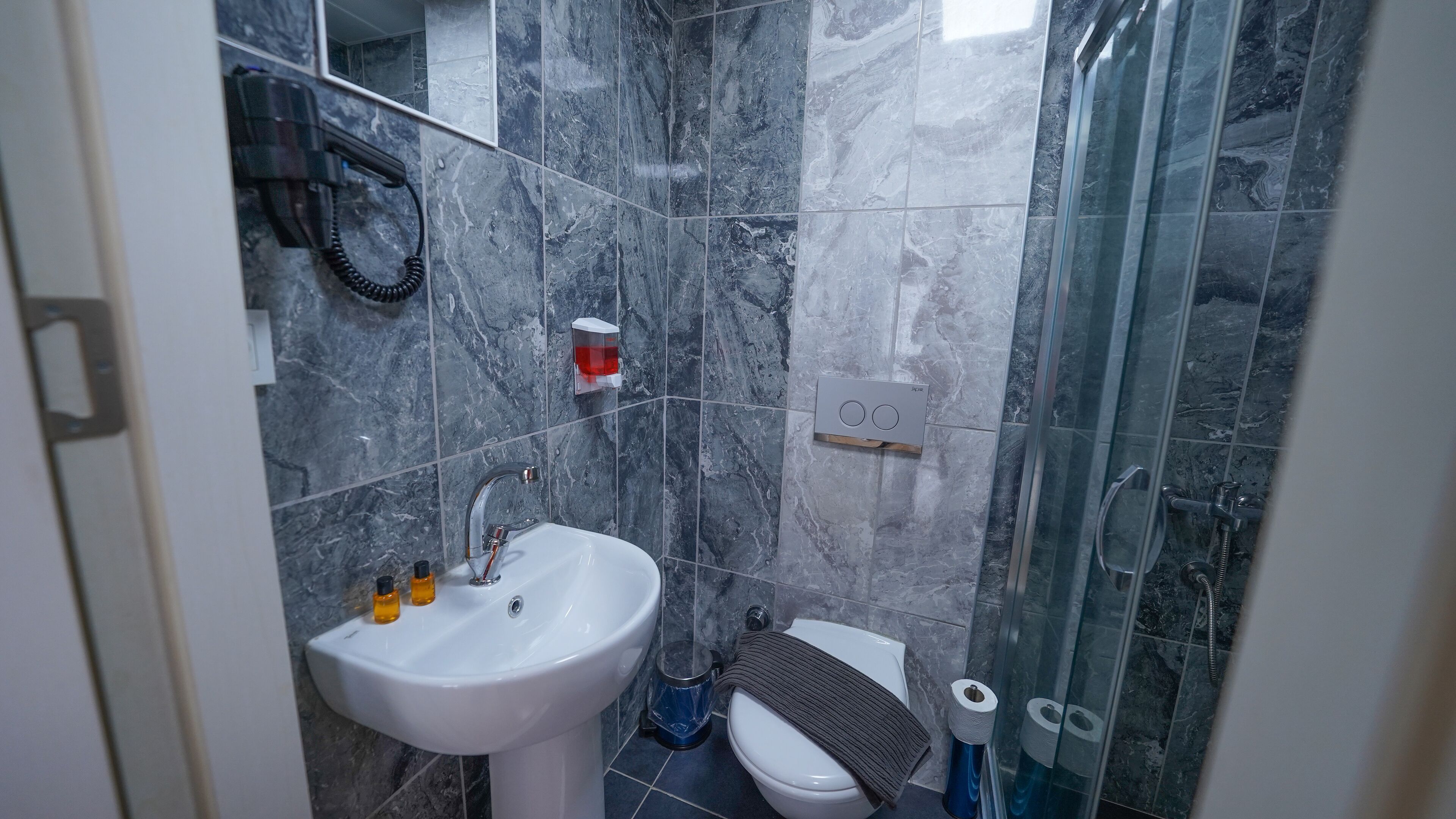 Photo - Luka Suit Hotel