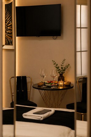 Economy-værelse | Minibar, lydisolering, strygejern/strygebræt, gratis Wi-Fi