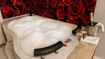 Exclusive Room, 1 Double Bed | Bathroom | Shower, rainfall showerhead, hair dryer, bathrobes