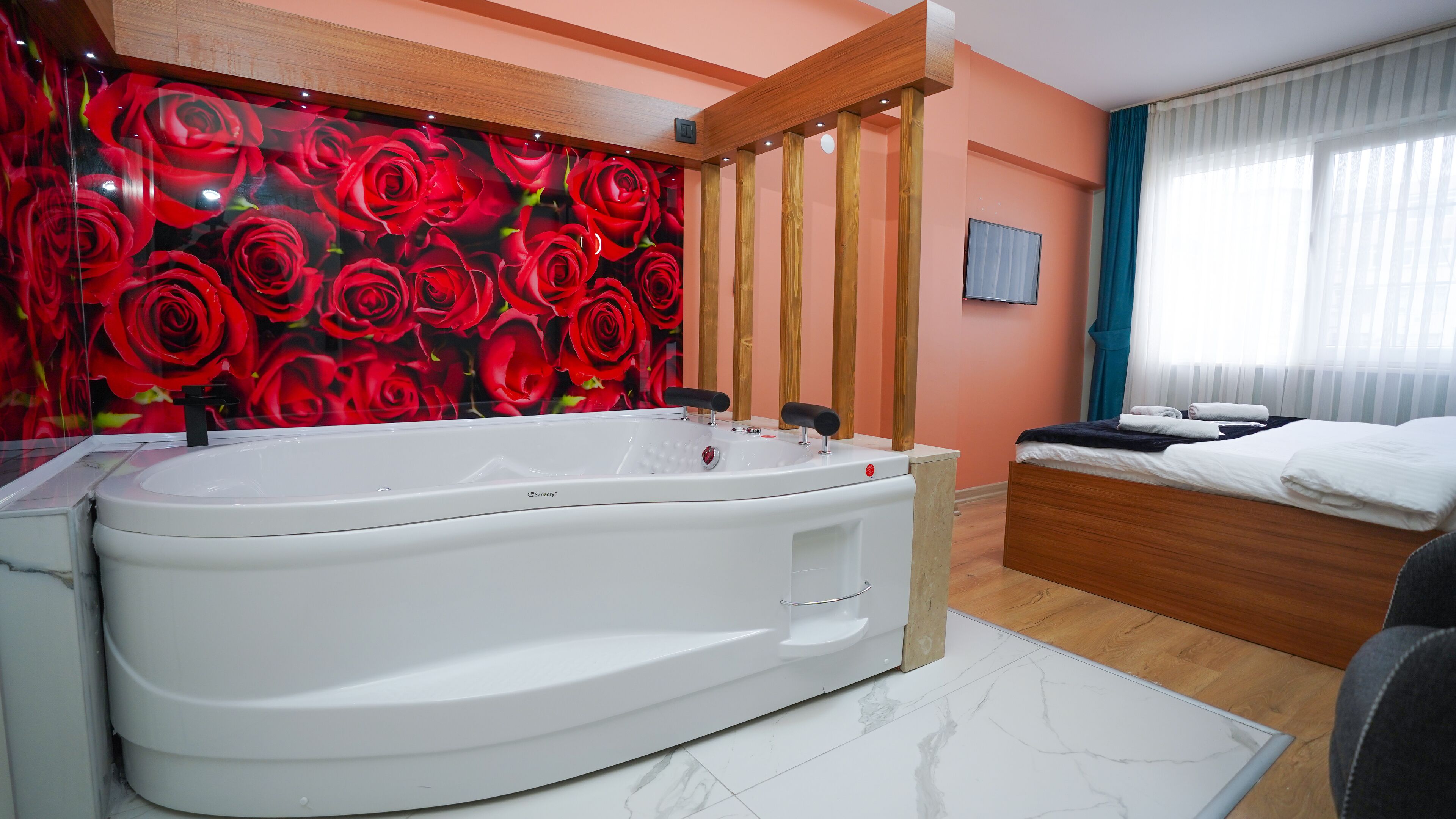 Photo - Luka Suit Hotel