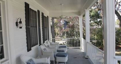 The Budd-Pafford House: The Rose Room