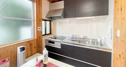 Nonsmoking About 10 minutes walk from Matsue Station 2story house Free parking available / Matsue Shimane