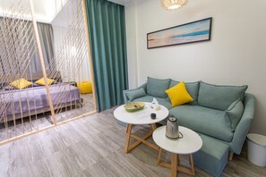 In-room safe, desk, blackout drapes, soundproofing - Bohol Sojourn (Panglao)