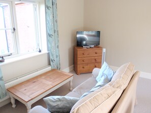 Free cots/infant beds, rollaway beds, free WiFi