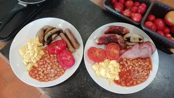 Breakfast meal