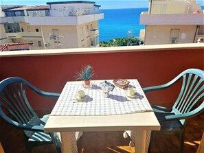 Apartemen, 1 kamar tidur, pemandangan teluk (Gaia) | Teras/patio