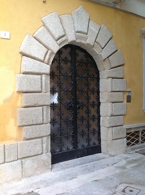 Entrada de la propiedad
