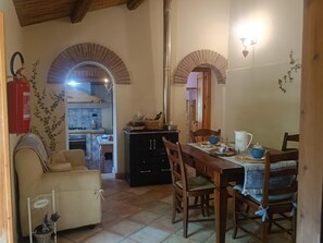 Panoramic Villa, 2 Bedrooms, Sea View (Villa Gemma) | Dining