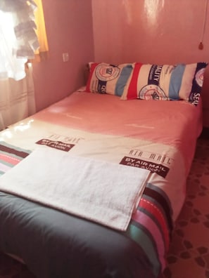 標準客房 | 書桌、免費無線上網、床單