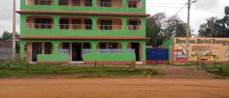 Fachada del alojamiento