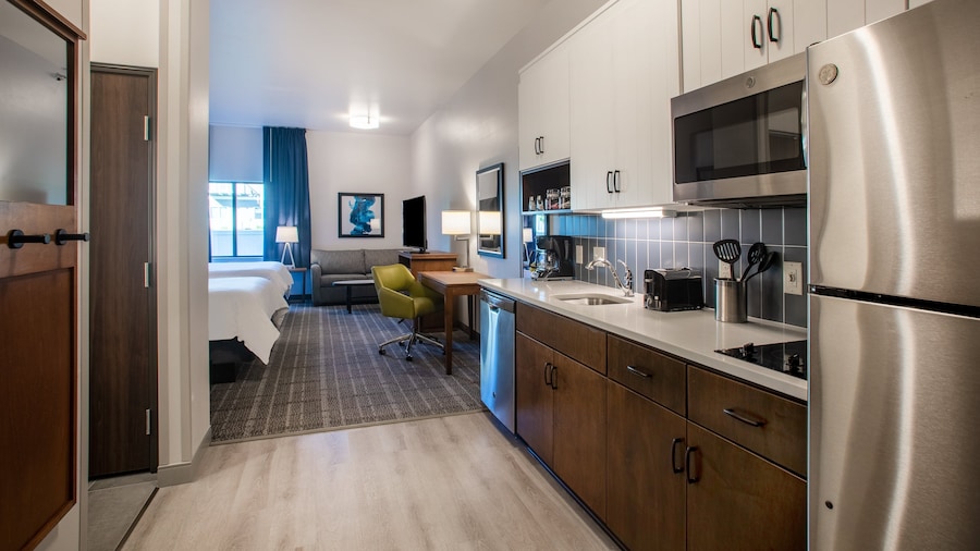 Staybridge Suites Sioux Falls Southwest by IHG